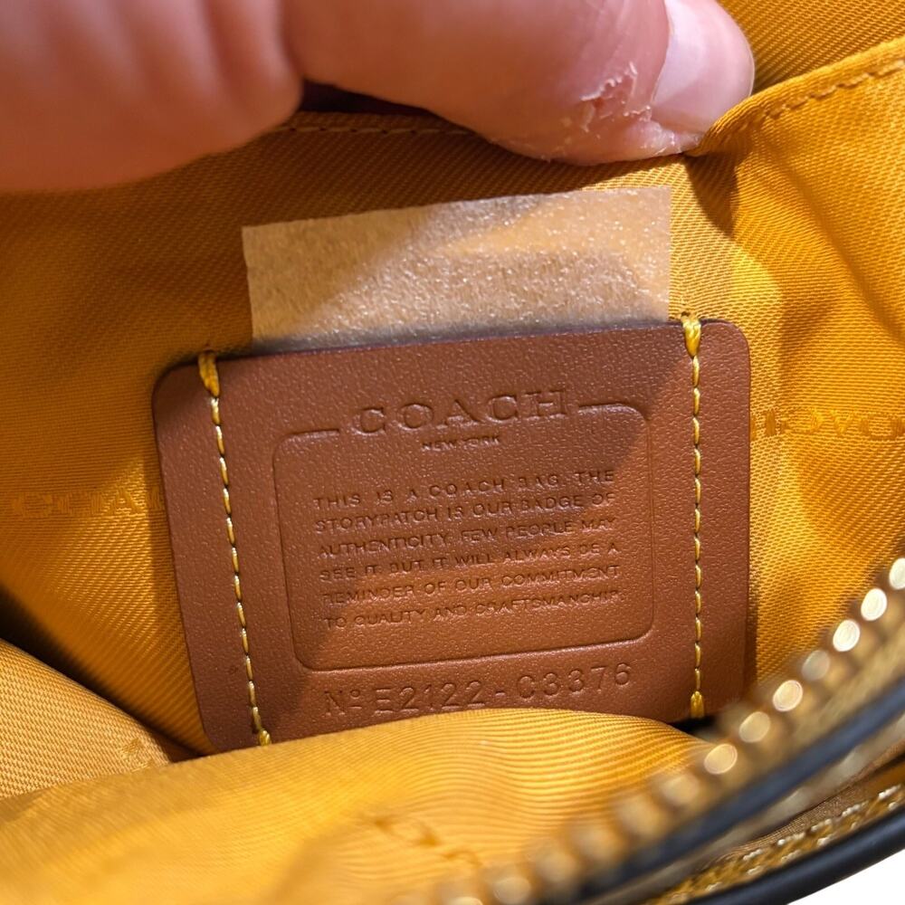Coach Pebbled Leather Polly Top Zip Crossbody Clutch Purse Shoulder Bag Butter - Picture 5 of 10